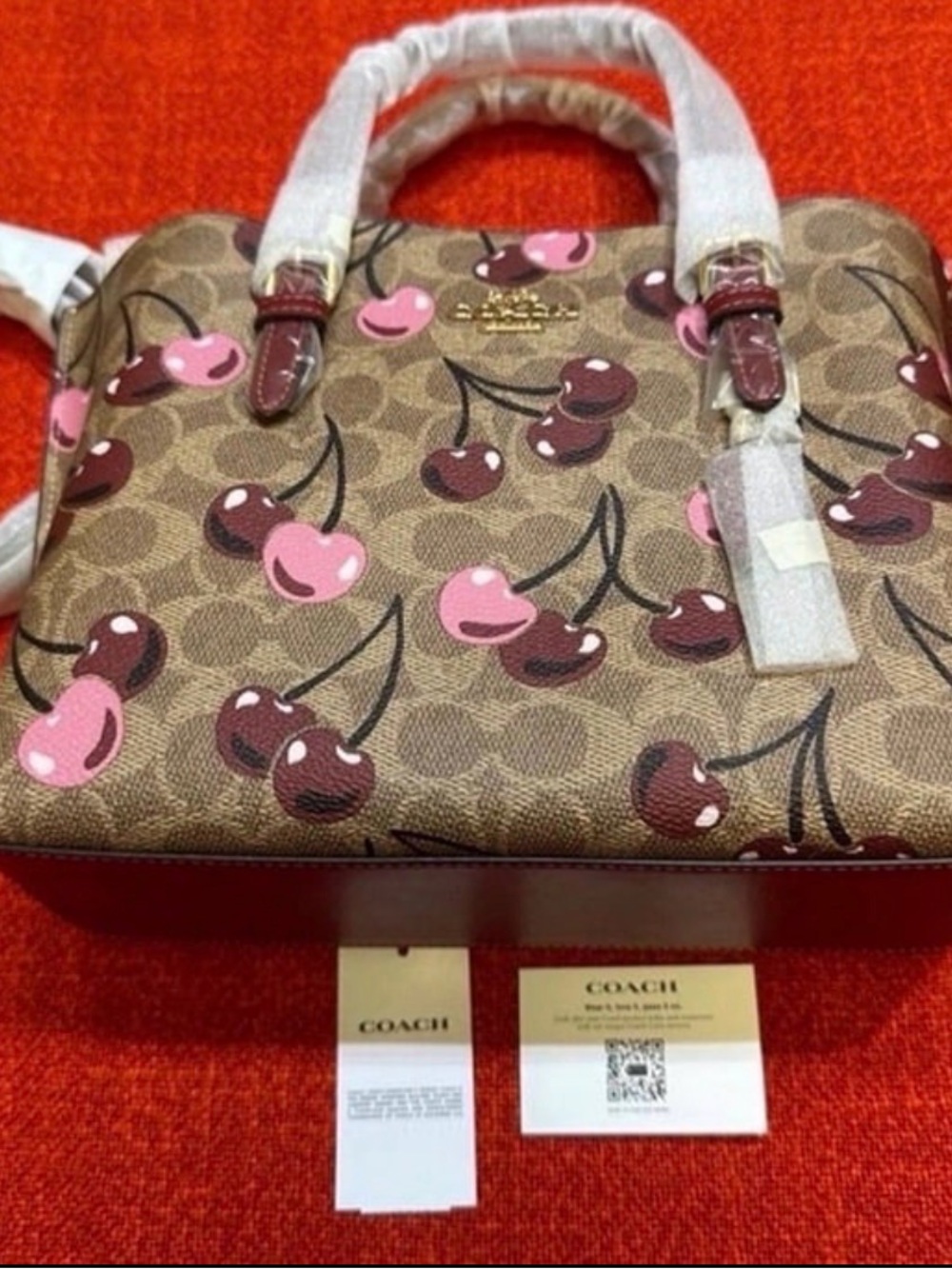 ❤️❤️❤️Authentic Coach bag with cherry print CZ772 ❤️❤️❤️